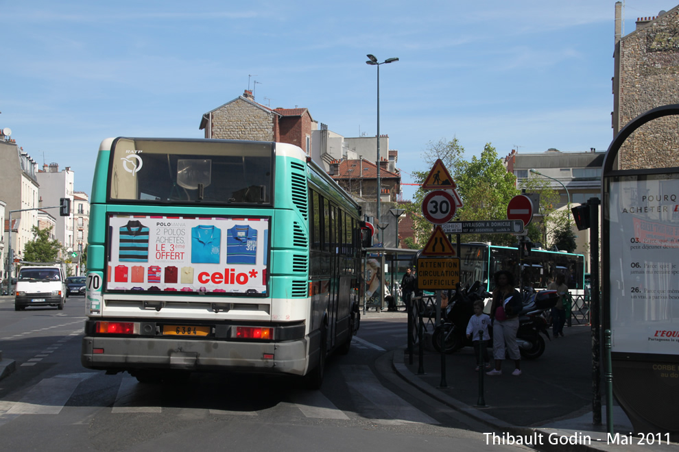 Bus 6384 sur la ligne 165 (RATP) à Asnières-sur-Seine