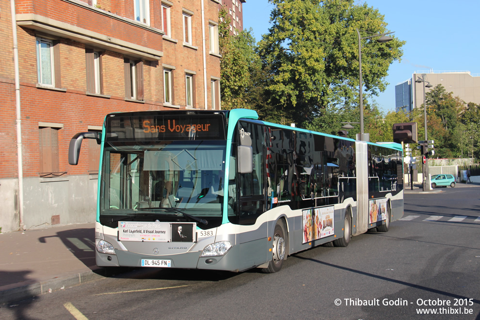 Bus 5383 (DL-945-FN) à Porte des Lilas (Paris)