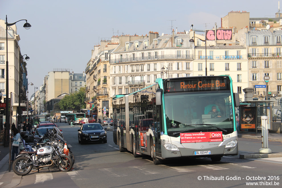 Bus 5398 (DL-023-KT) à Gare de l'Est (Paris)
