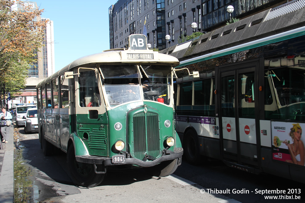 Bus 904 à Gare de Lyon (Paris)