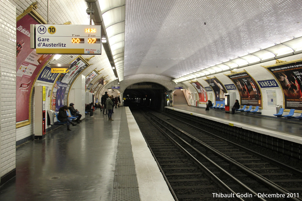 Station Vaneau sur la ligne 10 (RATP) à Paris