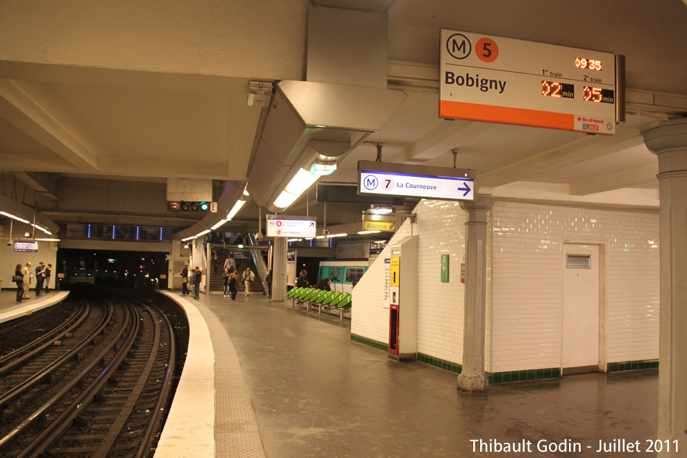 Station Gare de l'Est sur la ligne 5 (RATP) à Paris