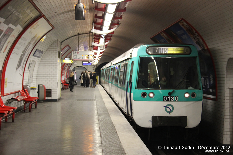 Métro 013G sur la ligne 7 (RATP) à Château-Landon (Paris)