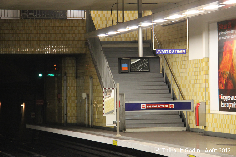 Station Maisons-Alfort - Stade sur la ligne 8 (RATP) à Maisons-Alfort