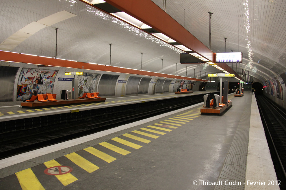 Station Porte de Charenton sur la ligne 8 (RATP) à Paris