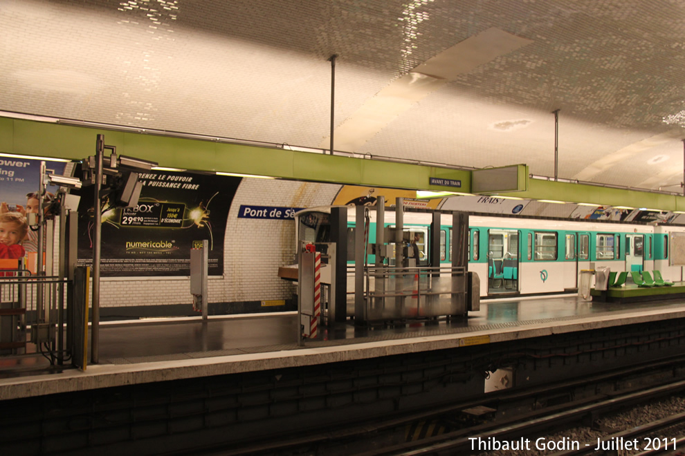 Station Pont de Sèvres sur la ligne 9 (RATP) à Boulogne-Billancourt