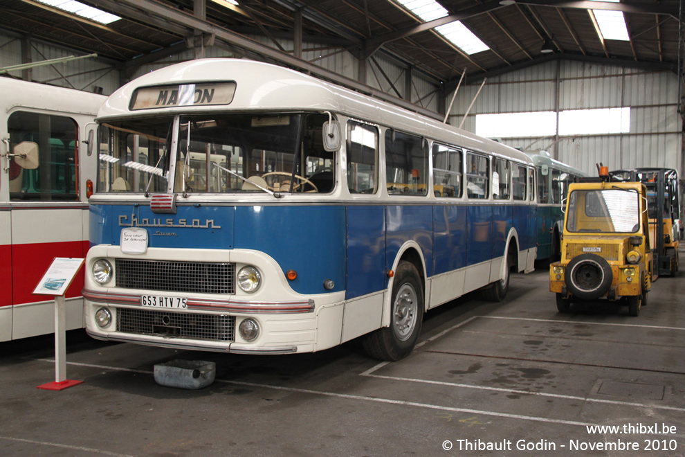 Bus 598 (653 HTV 75) au Musée des transports urbains, interurbains et ruraux (AMTUIR) à Chelles