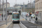 Tram 214 sur la ligne T1 (RATP) à Saint-Denis