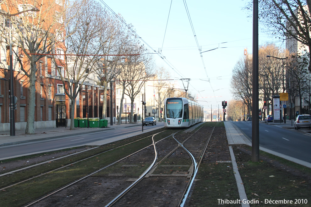 Tram 315 sur la ligne T3a (RATP) à Porte d'Ivry (Paris)