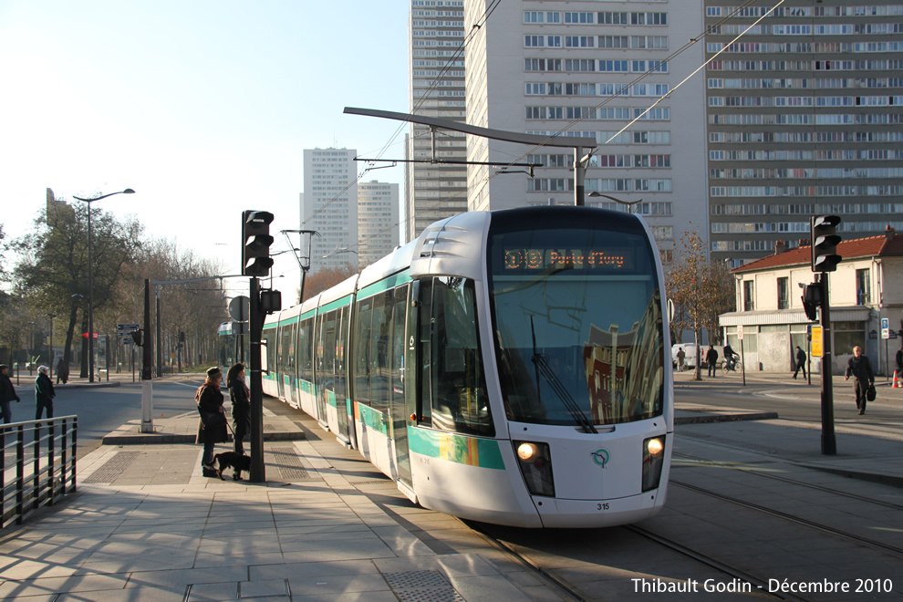 Tram 315 sur la ligne T3a (RATP) à Porte d'Ivry (Paris)