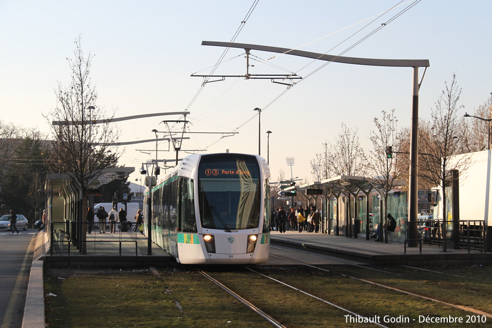 Tram 312 sur la ligne T3a (RATP) à Porte d'Italie (Paris)