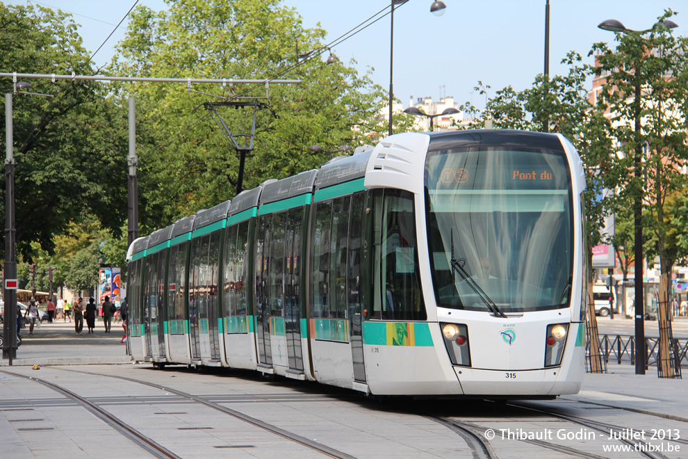 Tram 315 sur la ligne T3a (RATP) à Porte de Vincennes (Paris)