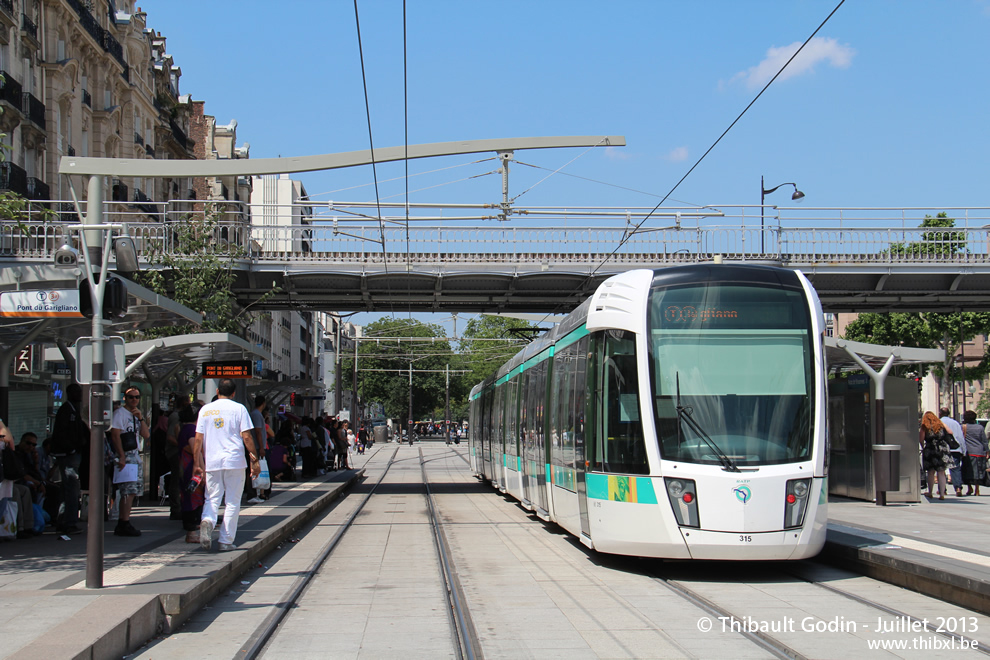 Tram 315 sur la ligne T3a (RATP) à Porte de Vincennes (Paris)