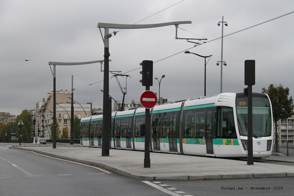 Tram 315 sur la ligne T3a (RATP) à Pont du Garigliano (Paris)