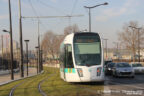 Tram 338 sur la ligne T3b (RATP) à Ella Fitzgerald - Grands Moulins de Pantin (Paris)