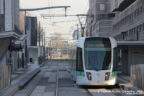 Tram 328 sur la ligne T3b (RATP) à Porte de la Villette (Paris)