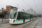 Tram 345 sur la ligne T3b (RATP) à Porte de la Chapelle (Paris)