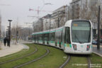 Tram 343 sur la ligne T3b (RATP) à Canal Saint-Denis (Paris)