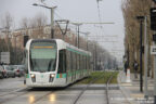 Tram 333 sur la ligne T3b (RATP) à Colette Besson (Paris)