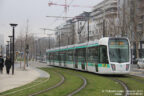 Tram 343 sur la ligne T3b (RATP) à Canal Saint-Denis (Paris)