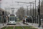 Tram 332 sur la ligne T3b (RATP) à Canal Saint-Denis (Paris)