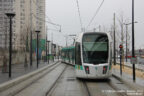 Tram 333 sur la ligne T3b (RATP) à Porte de la Chapelle (Paris)