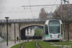 Tram 332 sur la ligne T3b (RATP) à Canal Saint-Denis (Paris)