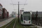 Tram 335 sur la ligne T3b (RATP) à Ella Fitzgerald - Grands Moulins de Pantin (Paris)