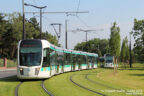 Tram 306 sur la ligne T3b (RATP) à Butte du Chapeau Rouge (Paris)