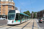 Tram 332 sur la ligne T3b (RATP) à Porte des Lilas (Paris)