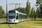 Tram 329 sur la ligne T3b (RATP) à Butte du Chapeau Rouge (Paris)