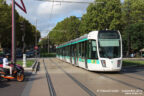 Tram 354 sur la ligne T3b (RATP) à Porte de Bagnolet (Paris)