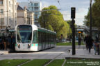 Tram 354 sur la ligne T3b (RATP) à Porte de Bagnolet (Paris)