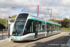 Tram 701 sur la ligne T7 (RATP) à Chevilly-Larue