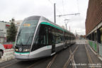 Tram 702 sur la ligne T7 (RATP) à Villejuif