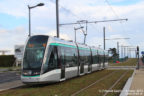 Tram 706 sur la ligne T7 (RATP) à Paray-Vieille-Poste