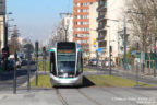 Tram 811 sur la ligne T8 (RATP) à Saint-Denis