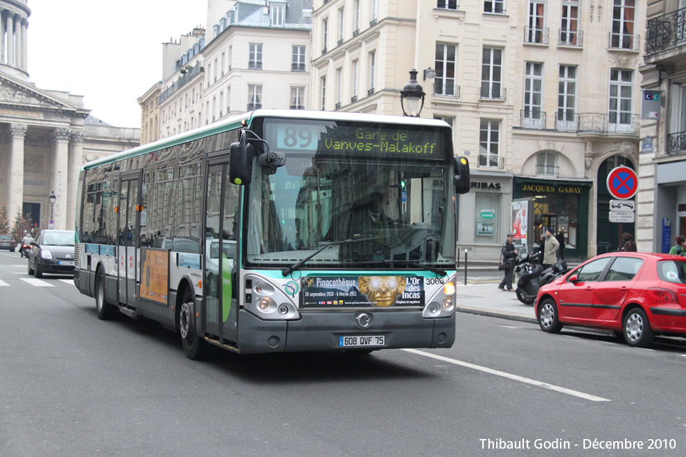Bus 3068 (608 QVF 75) sur la ligne 89 (RATP) à Panthéon (Paris ...